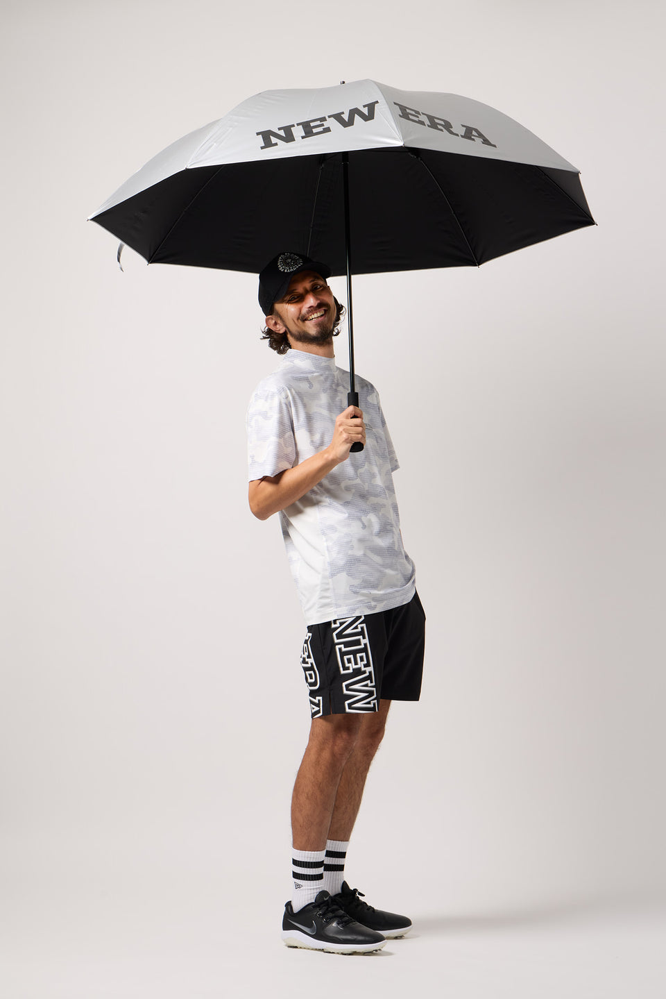 【S】ニューエラゴルフミッドネックショートパンツセット ショートパンツ Turf & Surf Shorts ブラック | ゴルフ | ニューエラ