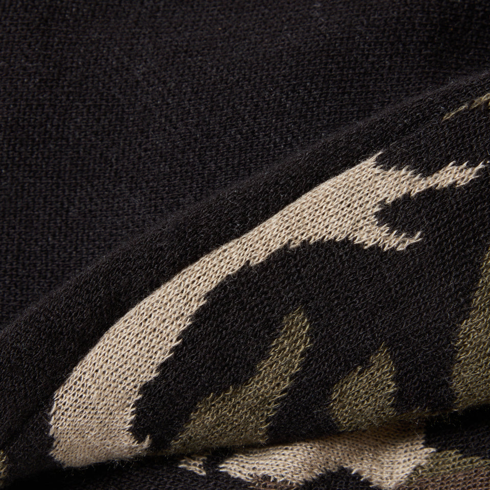 ツイステッド ネックウォーマー ブラック/ウッドランドカモ | NEW ERA ニューエラ公式オンラインストア