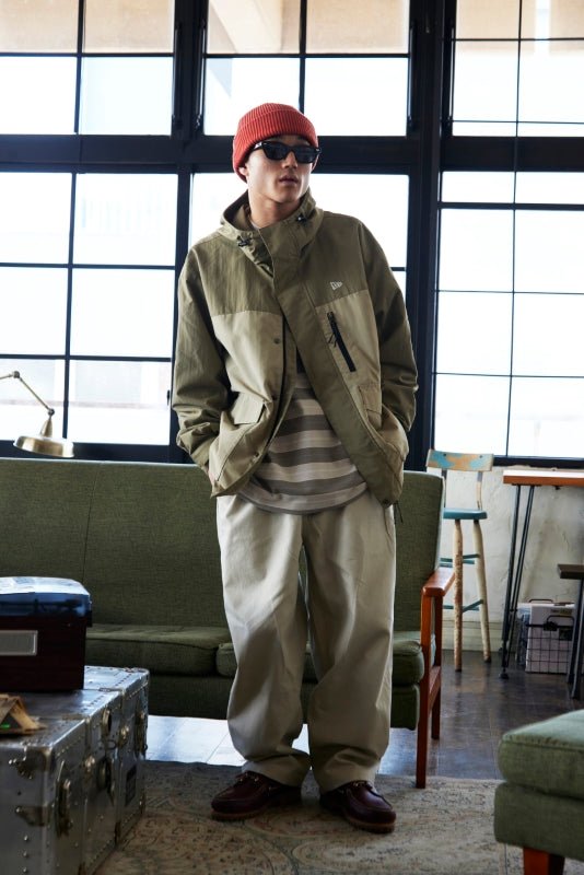 マウンテンパーカ ペブル - 14324671 - S | NEW ERA ニューエラ公式オンラインストア