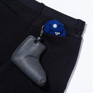 【ゴルフ】 パターカバーホルダー ロサンゼルス・ドジャース ダークロイヤル × ホワイト - 14393706 - OSFM | NEW ERA ニューエラ公式オンラインストア