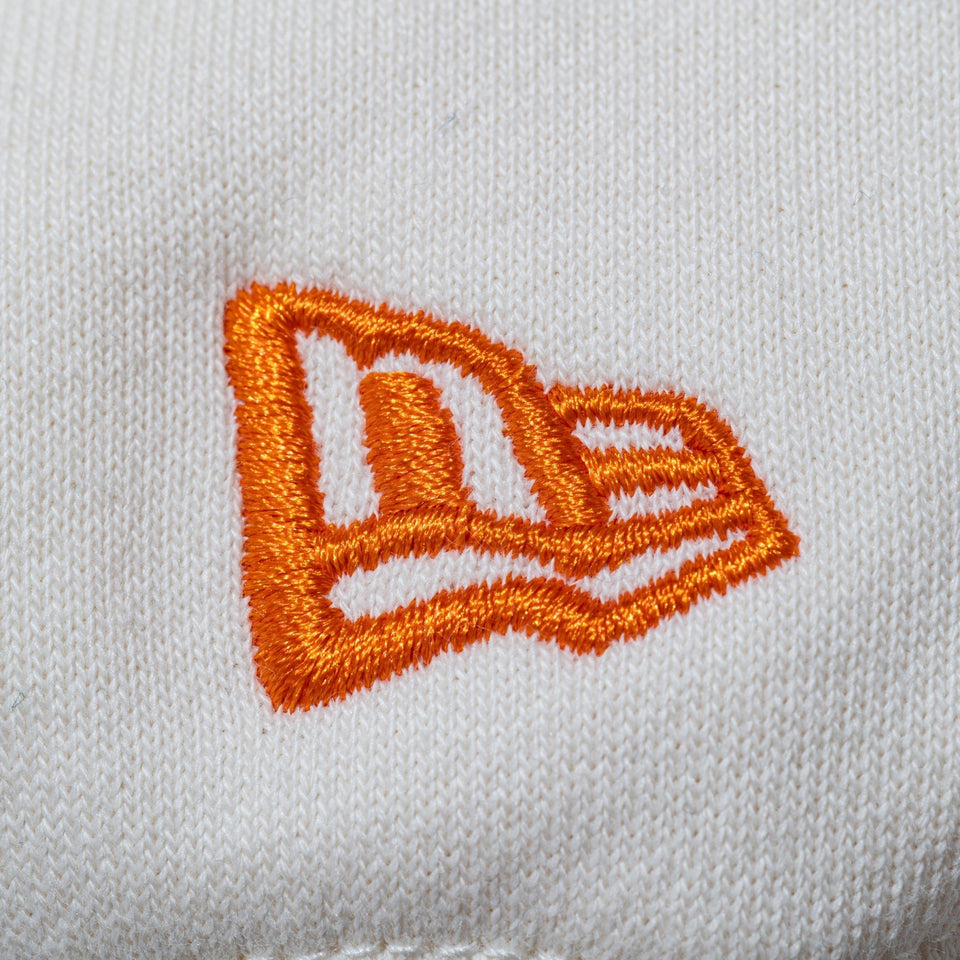 プルオーバーフーディー グラフィティロゴ アイボリー - 14410212 - S | NEW ERA ニューエラ公式オンラインストア