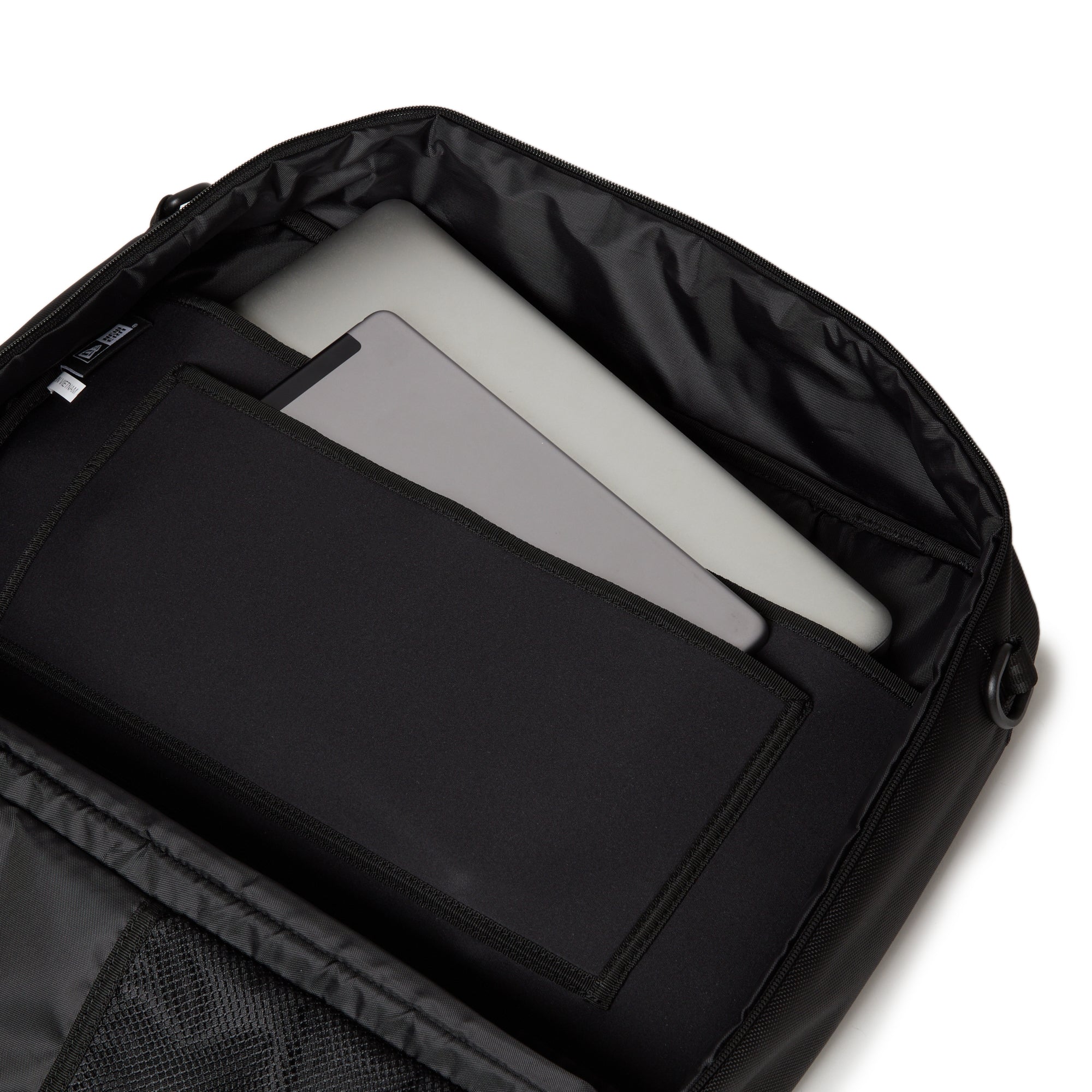 【アーバン ユーティリティ コレクション】スリーウェイ ブリーフバッグ 26L ブラック 11