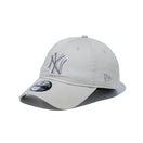 9TWENTY ニューヨーク・ヤンキース ウォッシュドコットン ストーン × クラウド | NEW ERA ニューエラ公式オンラインストア