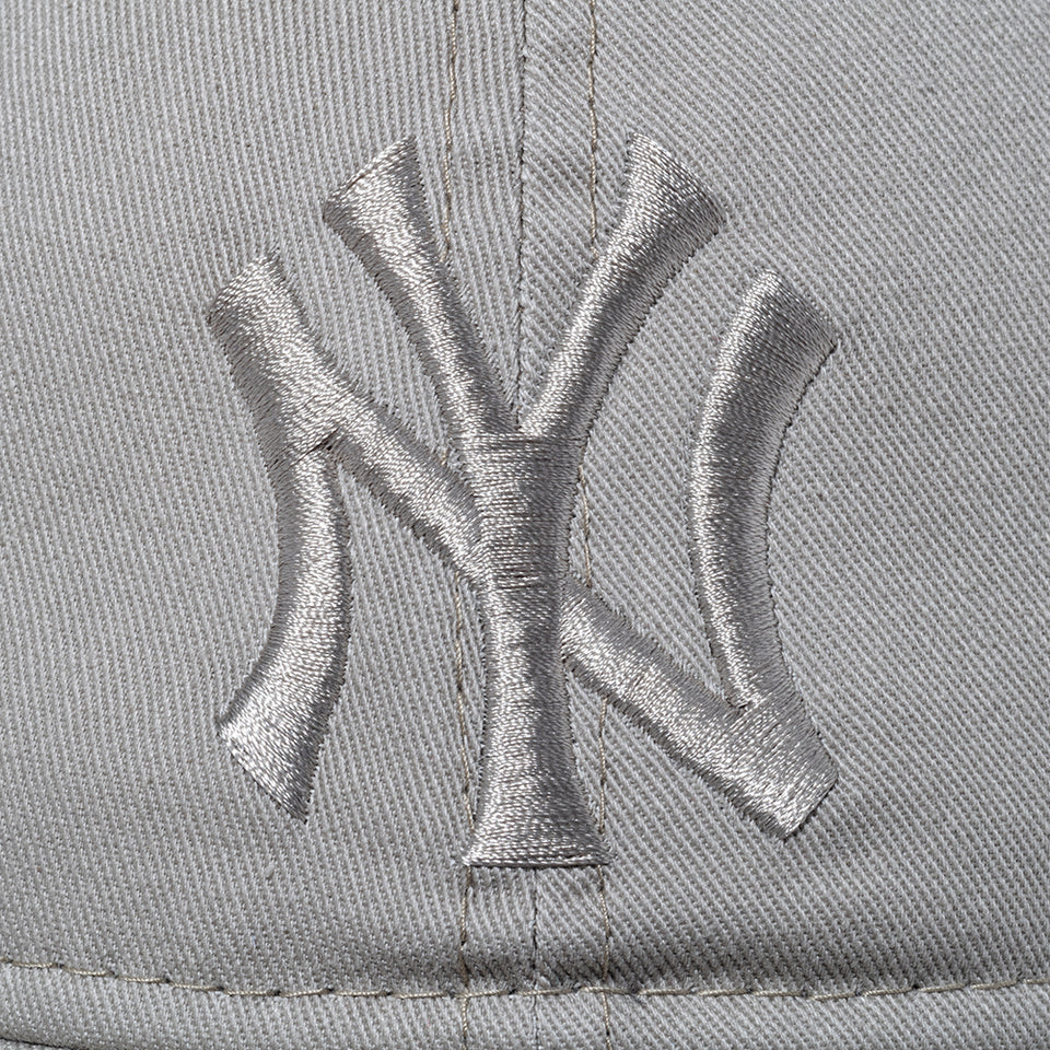 9TWENTY ニューヨーク・ヤンキース ウォッシュドコットン ペブル × ペブル | NEW ERA ニューエラ公式オンラインストア