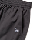 ユーティリティー パンツ リフレクターラベル チャコールグレー | アウトドア - 14668836 - S | NEW ERA ニューエラ公式オンラインストア