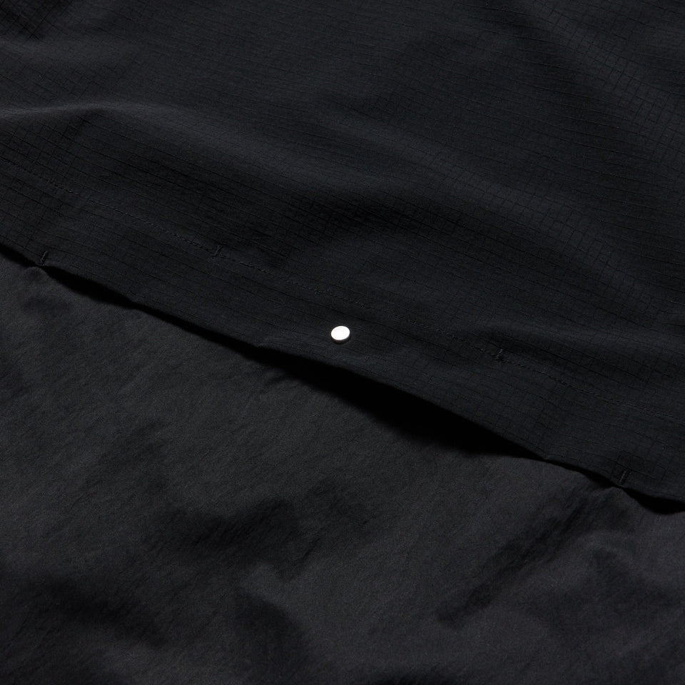 ウィンド フーディージャケット ブラック | ゴルフ - 14669828 - S | NEW ERA ニューエラ公式オンラインストア