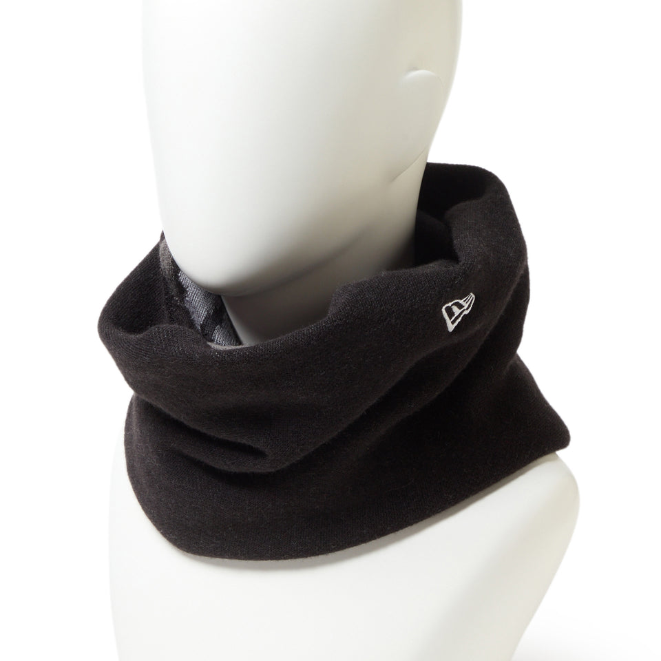 ツイステッド ネックウォーマー エンブロイダリー フラッグロゴ ブラック/ウッドランドカモ | NEW ERA ニューエラ公式オンラインストア