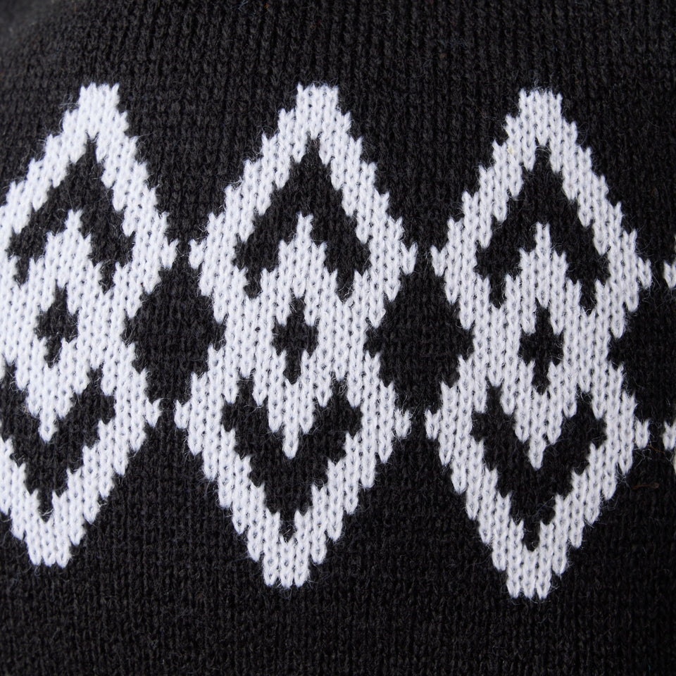 ポンポンニット イヤーフラップ ブラック ホワイト - 14670002 - OSFM | NEW ERA ニューエラ公式オンラインストア