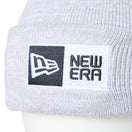 ベーシック カフニット ボックスロゴ エンブロイダリー グレー - 14670105 - OSFM | NEW ERA ニューエラ公式オンラインストア