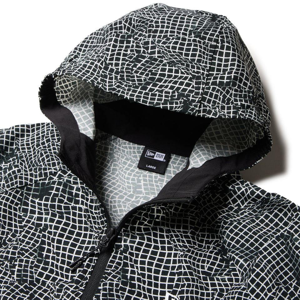 ライト ウィンドジャケット バーチカルロゴ マルチ | パフォーマンスアパレル - 14674779 - S | NEW ERA ニューエラ公式オンラインストア