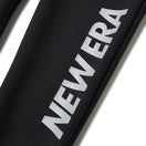 テックスウェット パンツ バーチカルロゴ ブラック | パフォーマンスアパレル - 14674786 - S | NEW ERA ニューエラ公式オンラインストア