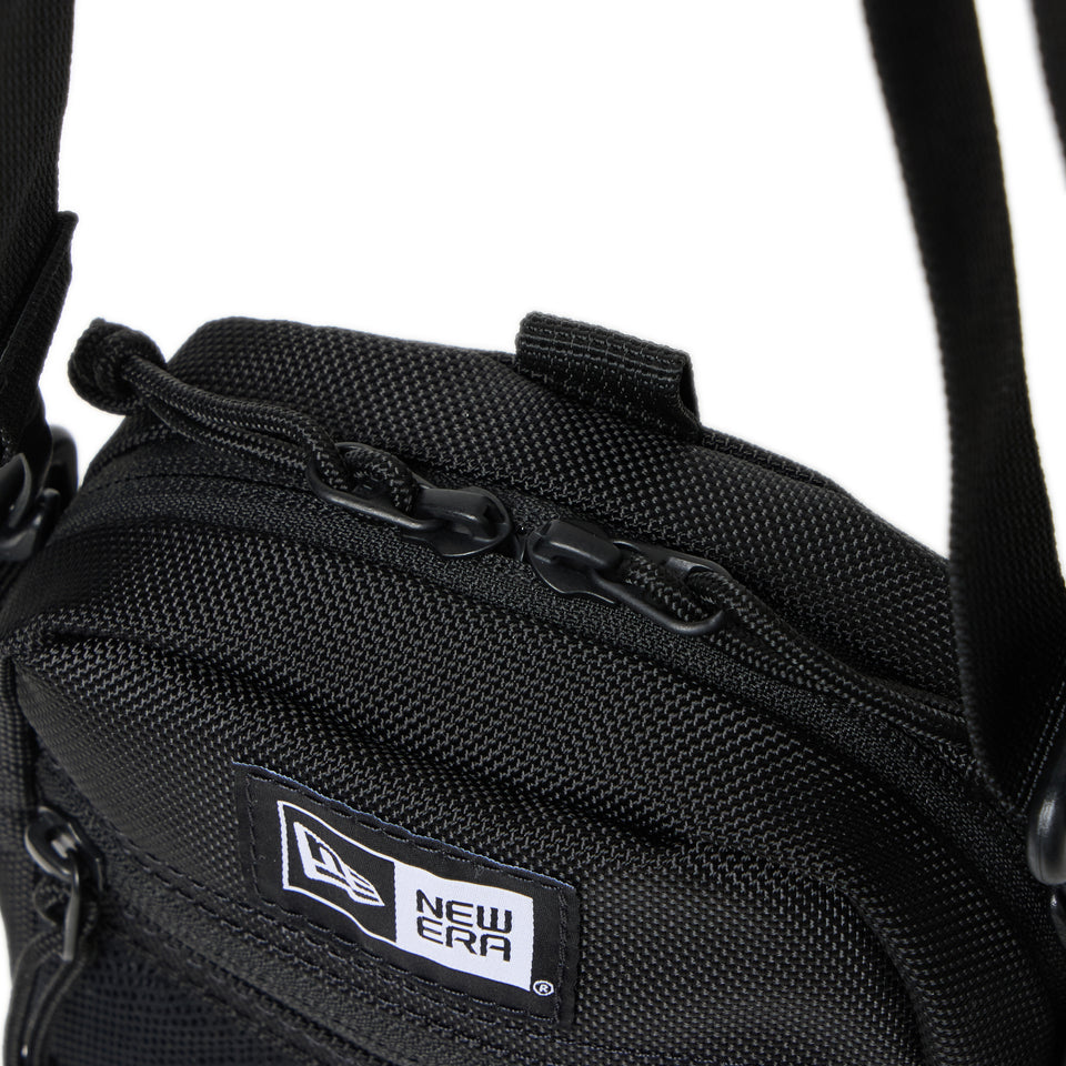 ショルダーポーチ 1.7L PlayStation プレイステーション | NEW ERA ニューエラ公式オンラインストア