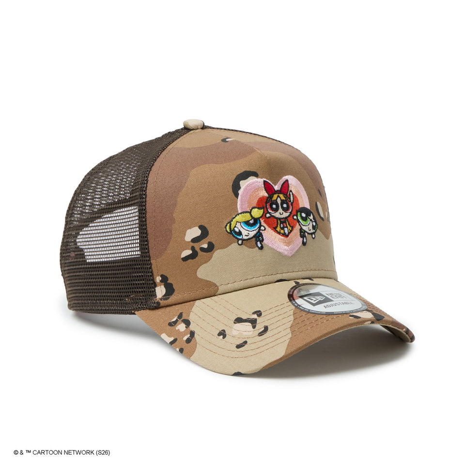 9FORTY A-Frame Trucker The Powerpuff Girls パワーパフ ガールズ ハート デザートカモ | NEW ERA ニューエラ公式オンラインストア