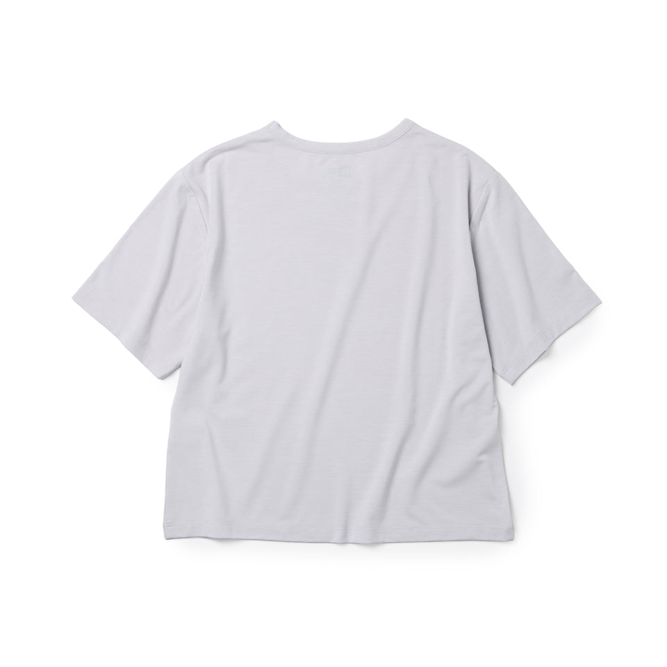Women's 半袖 テック Tシャツ ショートレングス ライトグレー | パフォーマンスアパレル | NEW ERA ニューエラ公式オンラインストア