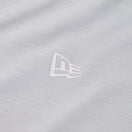 Women's 半袖 テック Tシャツ ショートレングス カッティング デザイン ライトグレー | パフォーマンスアパレル | NEW ERA ニューエラ公式オンラインストア