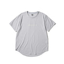 Women's 半袖 テック Tシャツ ロングレングス  ライトグレー | パフォーマンスアパレル | NEW ERA ニューエラ公式オンラインストア
