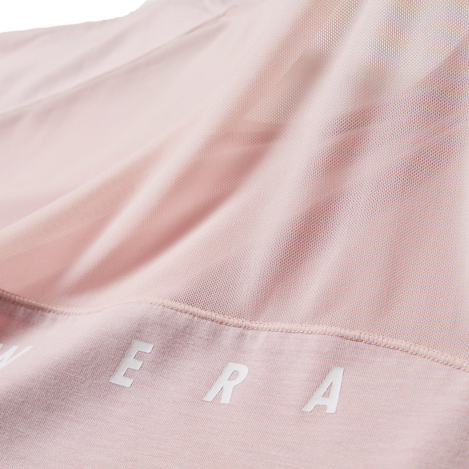Women's 長袖 Tシャツ Back Sheer Middle Length ライトローズピンク｜パフォーマンスアパレル | NEW ERA ニューエラ公式オンラインストア