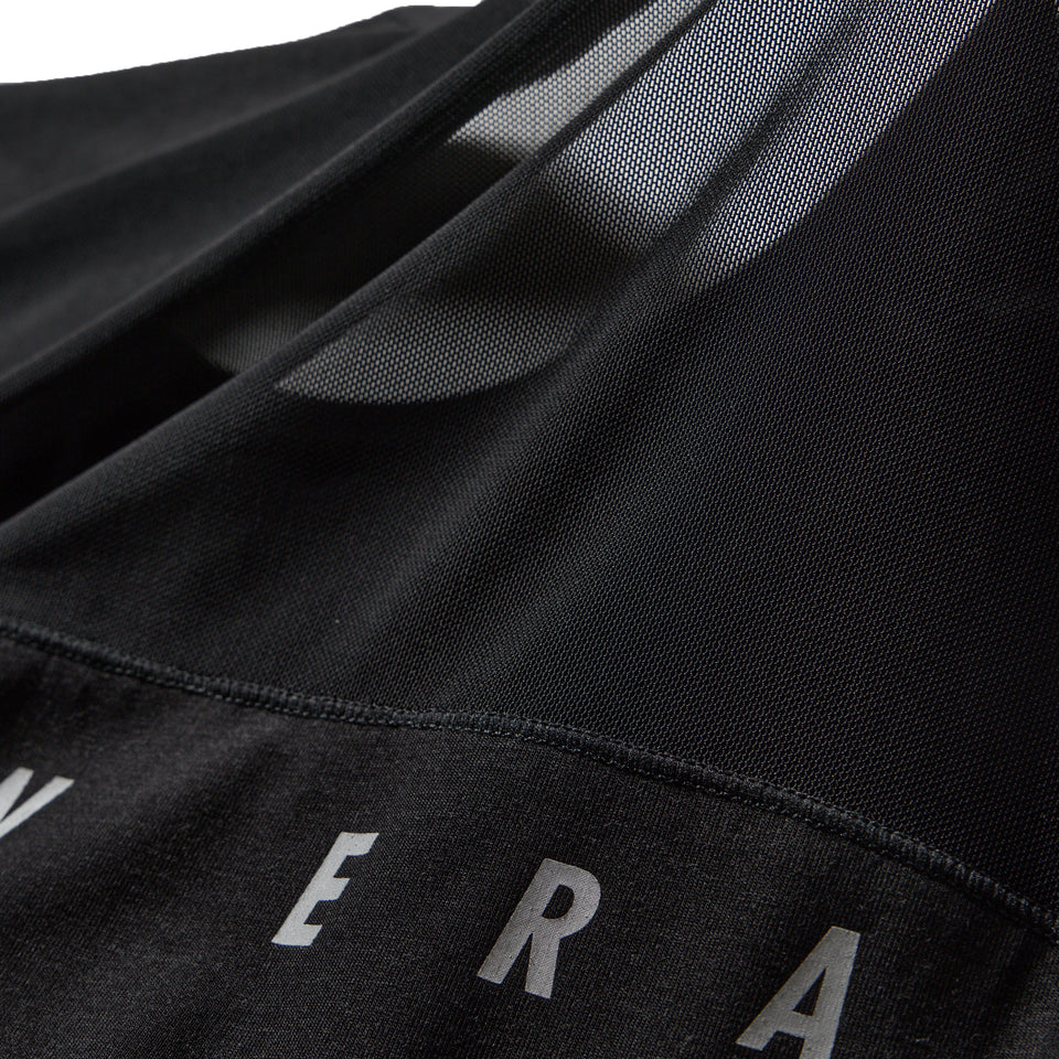 Women's 長袖 Tシャツ Back Sheer Middle Length ブラック｜パフォーマンスアパレル | NEW ERA ニューエラ公式オンラインストア