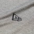 半袖 テックTシャツ タイダイ パターン Flag ＆ Wordmark Logo グレー | パフォーマンスアパレル | NEW ERA ニューエラ公式オンラインストア