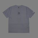 半袖 ラッシュTシャツ Vertical Logo ホワイト | パフォーマンスアパレル | NEW ERA ニューエラ公式オンラインストア