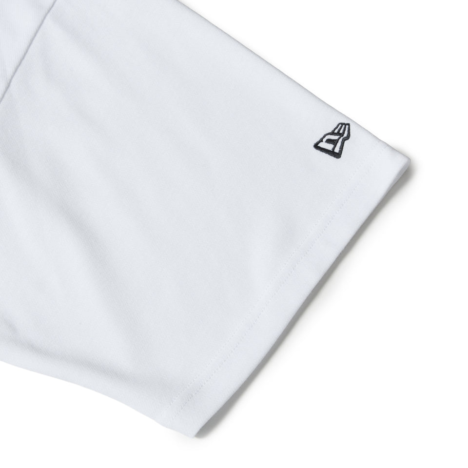 半袖 オーバーサイズド パフォーマンスTシャツ Panel Est.1920 ホワイト | パフォーマンスアパレル | NEW ERA ニューエラ公式オンラインストア