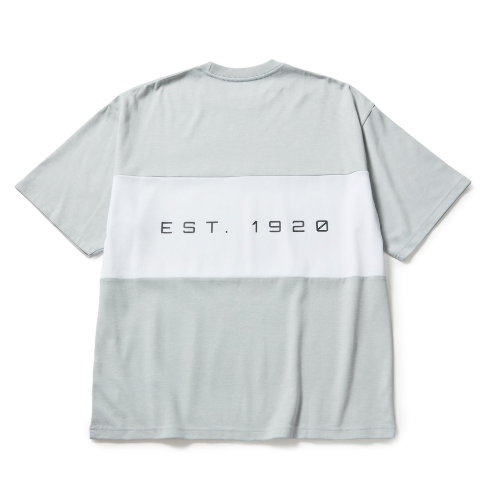 半袖 オーバーサイズド パフォーマンスTシャツ Panel Est.1920 グレー