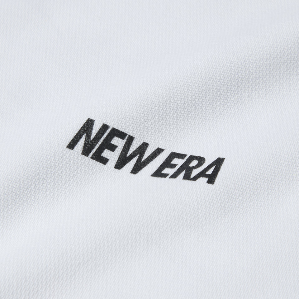 半袖 オーバーサイズド パフォーマンスTシャツ Overlap Logo ホワイト | パフォーマンスアパレル | NEW ERA ニューエラ公式オンラインストア