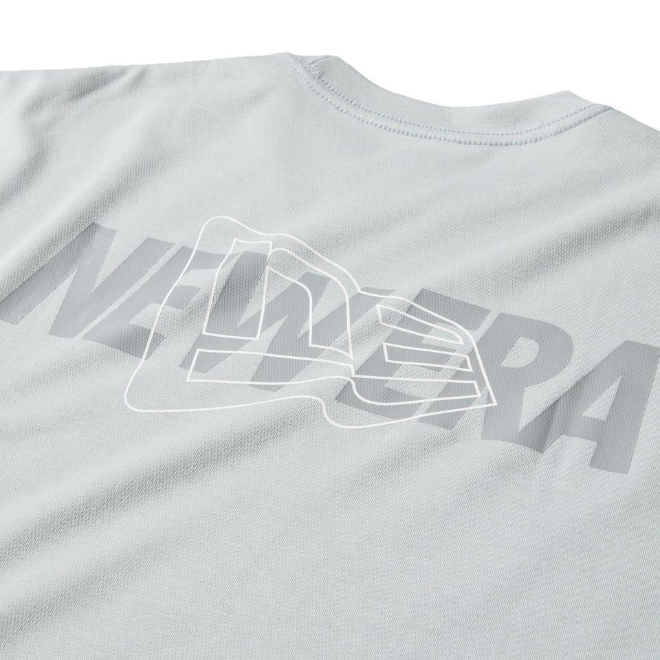半袖 オーバーサイズド パフォーマンスTシャツ Overlap Logo グレー | パフォーマンスアパレル | NEW ERA ニューエラ公式オンラインストア