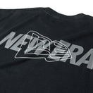 半袖 オーバーサイズド パフォーマンスTシャツ Overlap Logo ブラック | パフォーマンスアパレル | NEW ERA ニューエラ公式オンラインストア
