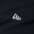 半袖 オーバーサイズド パフォーマンス ハーフジップ Tシャツ アーカイブロゴ ブラック | パフォーマンスアパレル | NEW ERA ニューエラ公式オンラインストア