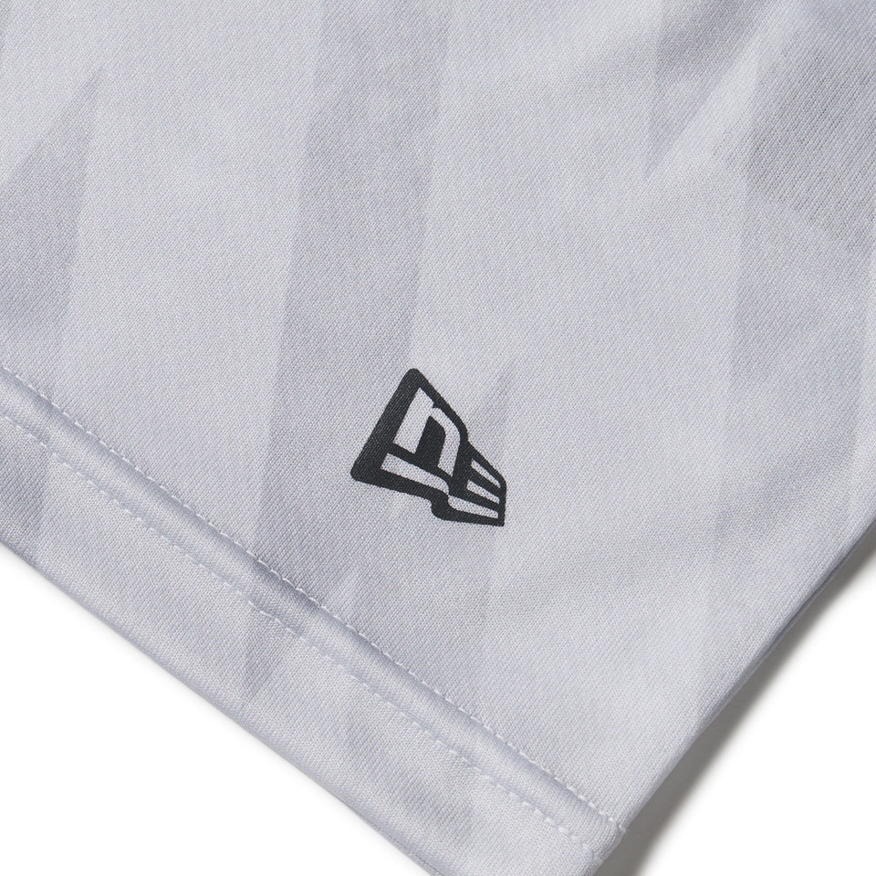 スリーブレス テックTシャツ タイダイ Allover Wordmark Logo ホワイト | パフォーマンスアパレル | NEW ERA ニューエラ公式オンラインストア