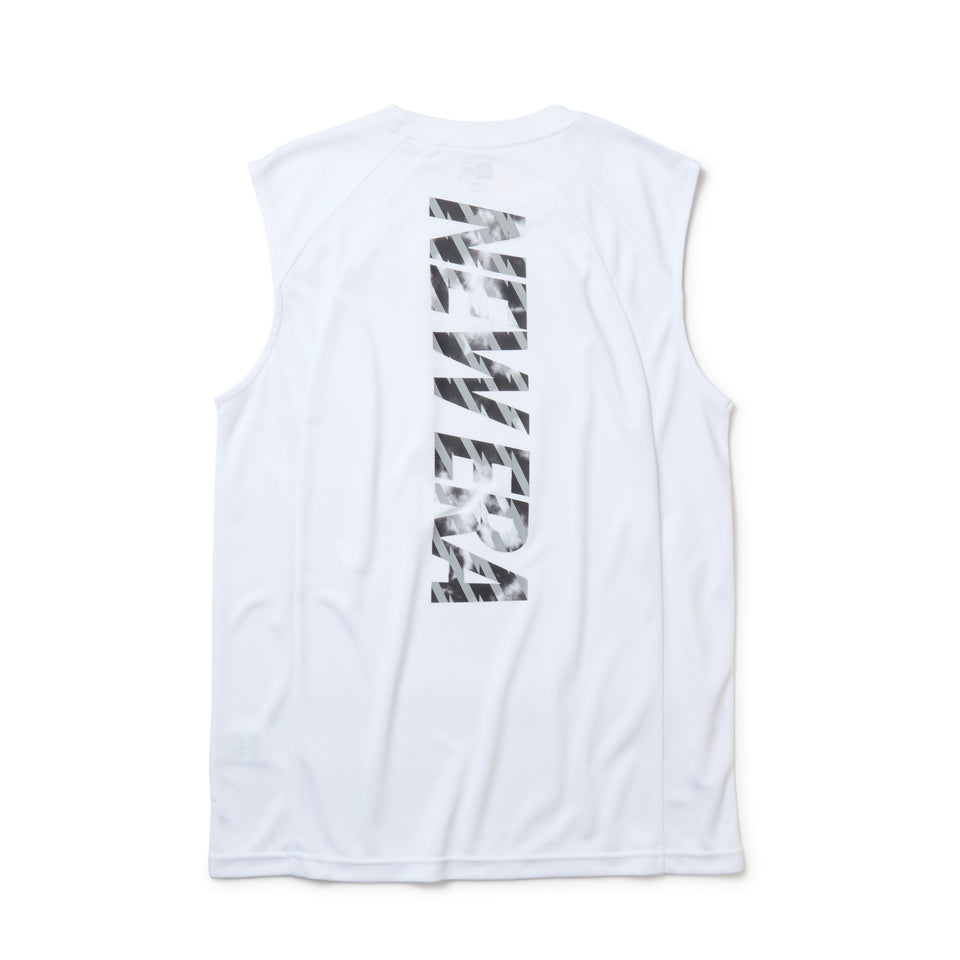 スリーブレス テック Tシャツ Vertical ロゴ ホワイト | パフォーマンスアパレル | NEW ERA ニューエラ公式オンラインストア