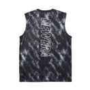 スリーブレス テックTシャツ タイダイ Allover Wordmark Logo ブラック | パフォーマンスアパレル | NEW ERA ニューエラ公式オンラインストア