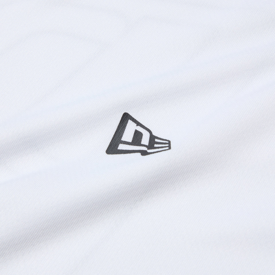 スリーブレス テック Tシャツ Outline Logo ホワイト | パフォーマンスアパレル | NEW ERA ニューエラ公式オンラインストア