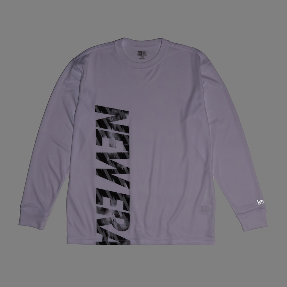 長袖 テック Tシャツ バーティカルロゴ ホワイト｜パフォーマンスアパレル | NEW ERA ニューエラ公式オンラインストア