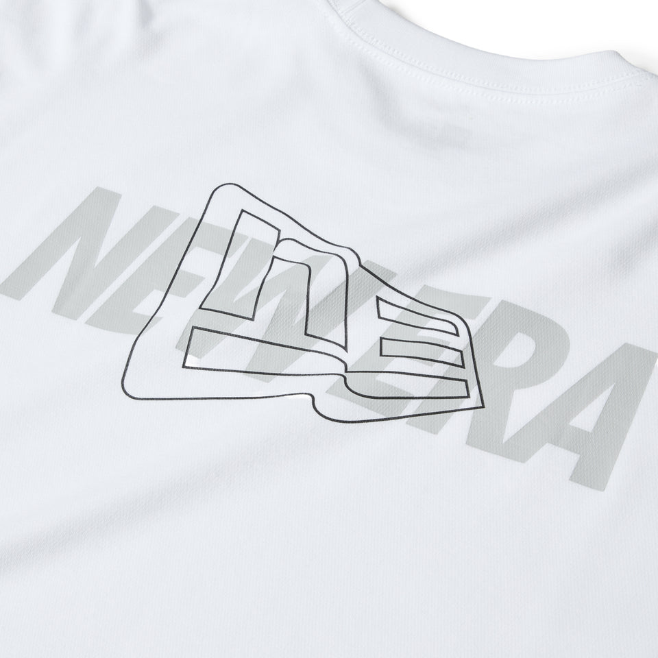 長袖 オーバーサイズド パフォーマンス Tシャツ Overlap Logo ホワイト｜パフォーマンスアパレル | NEW ERA ニューエラ公式オンラインストア