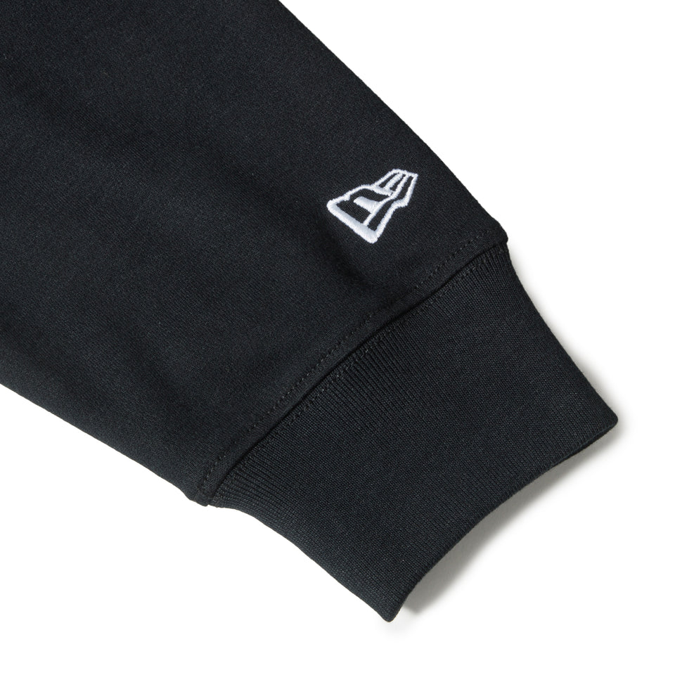 長袖 オーバーサイズド パフォーマンス Tシャツ Overlap Logo ブラック｜パフォーマンスアパレル | NEW ERA ニューエラ公式オンラインストア