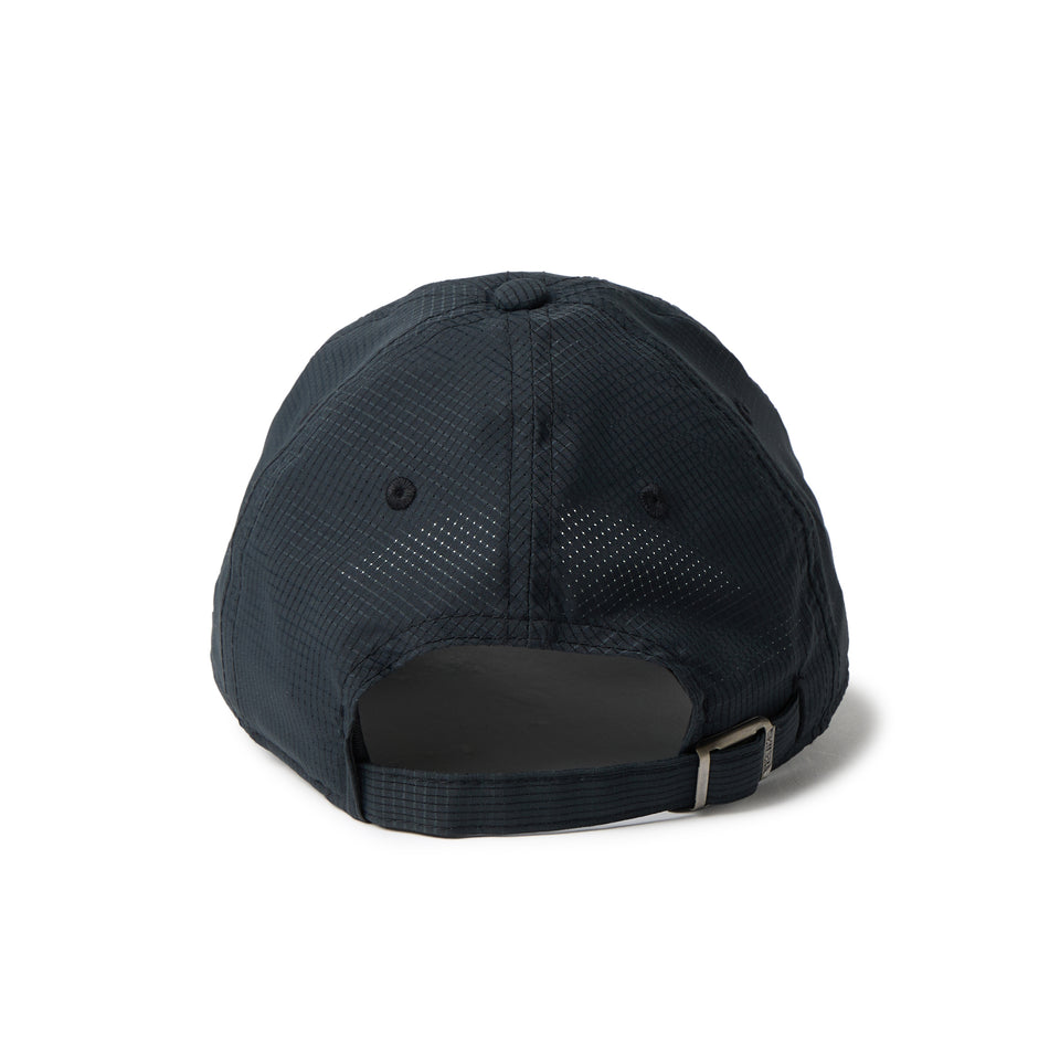 Women’s 9TWENTY ロングバイザー Dot Air スパーシルバー ブラック｜パフォーマンス | NEW ERA ニューエラ公式オンラインストア