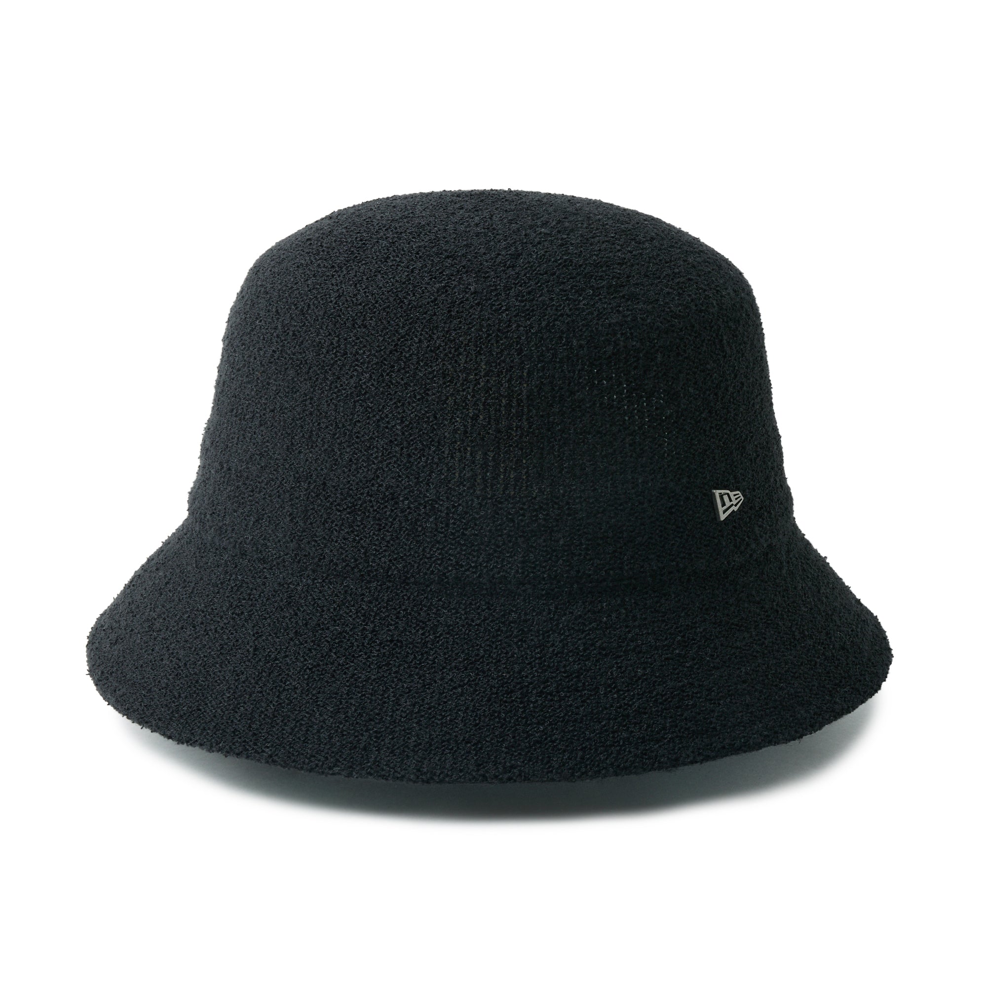 ファミリア　New Era ブラックバケットハット 首元ネット付き ファミリア New Era ブラックバケットハット 首元ネット付き 新品タグ