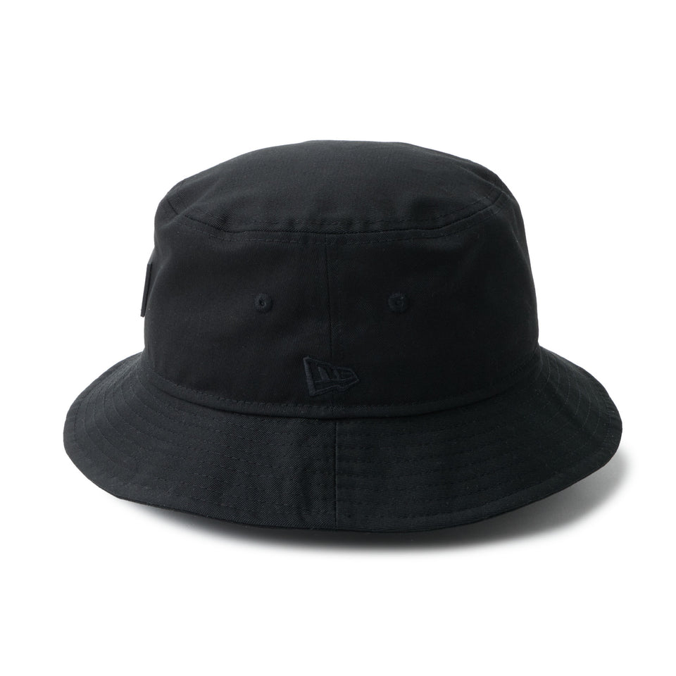 バケット01 Flag Logo ラバーパッチ Rubber Patch ブラック | NEW ERA ニューエラ公式オンラインストア