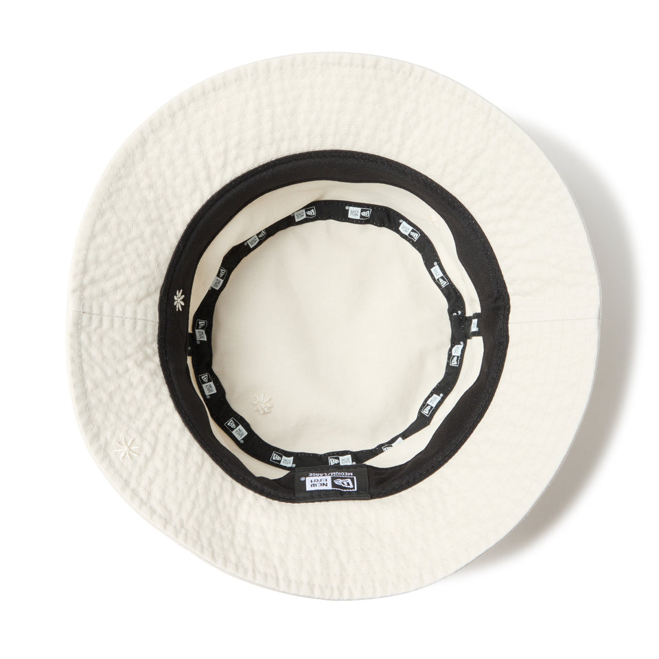 バケット01 Flower Embroidery サンディリネン | NEW ERA ニューエラ公式オンラインストア