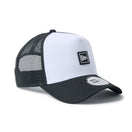 9FORTY A-Frame トラッカー Flag Logo ラバーパッチ Rubber Patch ホワイト | NEW ERA ニューエラ公式オンラインストア