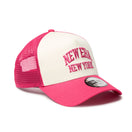 9FORTY A-Frame トラッカー College Logo クロームホワイト/ピンクレモネード/ブライトローズ | NEW ERA ニューエラ公式オンラインストア