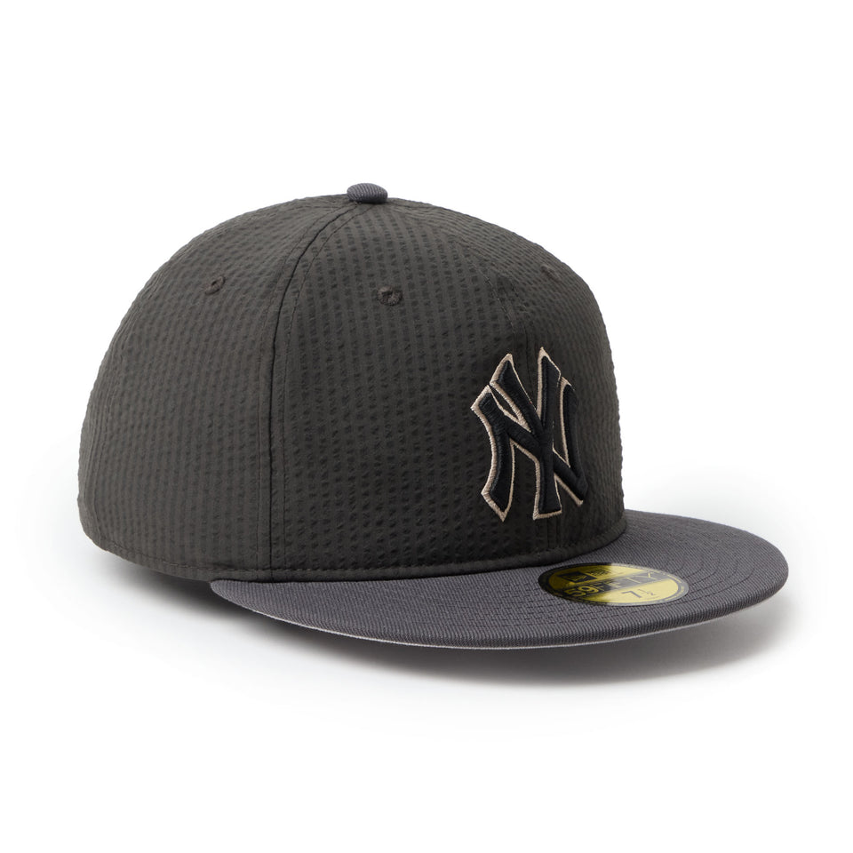 59FIFTY Soft Buckram MLB シアサッカー Seersucker ニューヨーク・ヤンキース グラファイト | NEW ERA ニューエラ公式オンラインストア