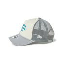 キッズ Youth 9FORTY A-Frameトラッカー Wave Logo クロームホワイト/グレー | NEW ERA ニューエラ公式オンラインストア