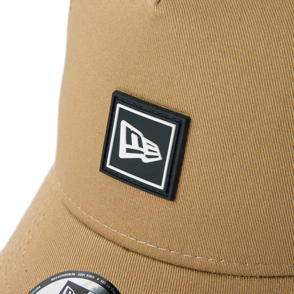 キッズ Youth 9FORTY A-Frame Flag Logo ラバーパッチ Rubber Patch カーキ | NEW ERA ニューエラ公式オンラインストア
