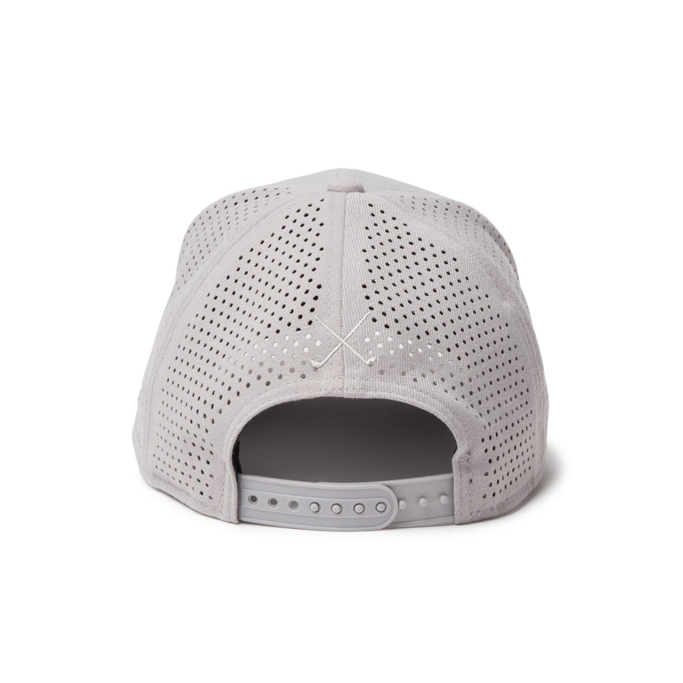 9SEVENTY ストレッチスナップ Laser Perforated グレー｜ゴルフ | NEW ERA ニューエラ公式オンラインストア