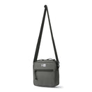 スクエア ショルダーポーチ 1.5L オリーブ | NEW ERA ニューエラ公式オンラインストア