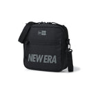 スクエア ショルダーポーチ 1.5L NEW ERAロゴ ブラック | NEW ERA ニューエラ公式オンラインストア