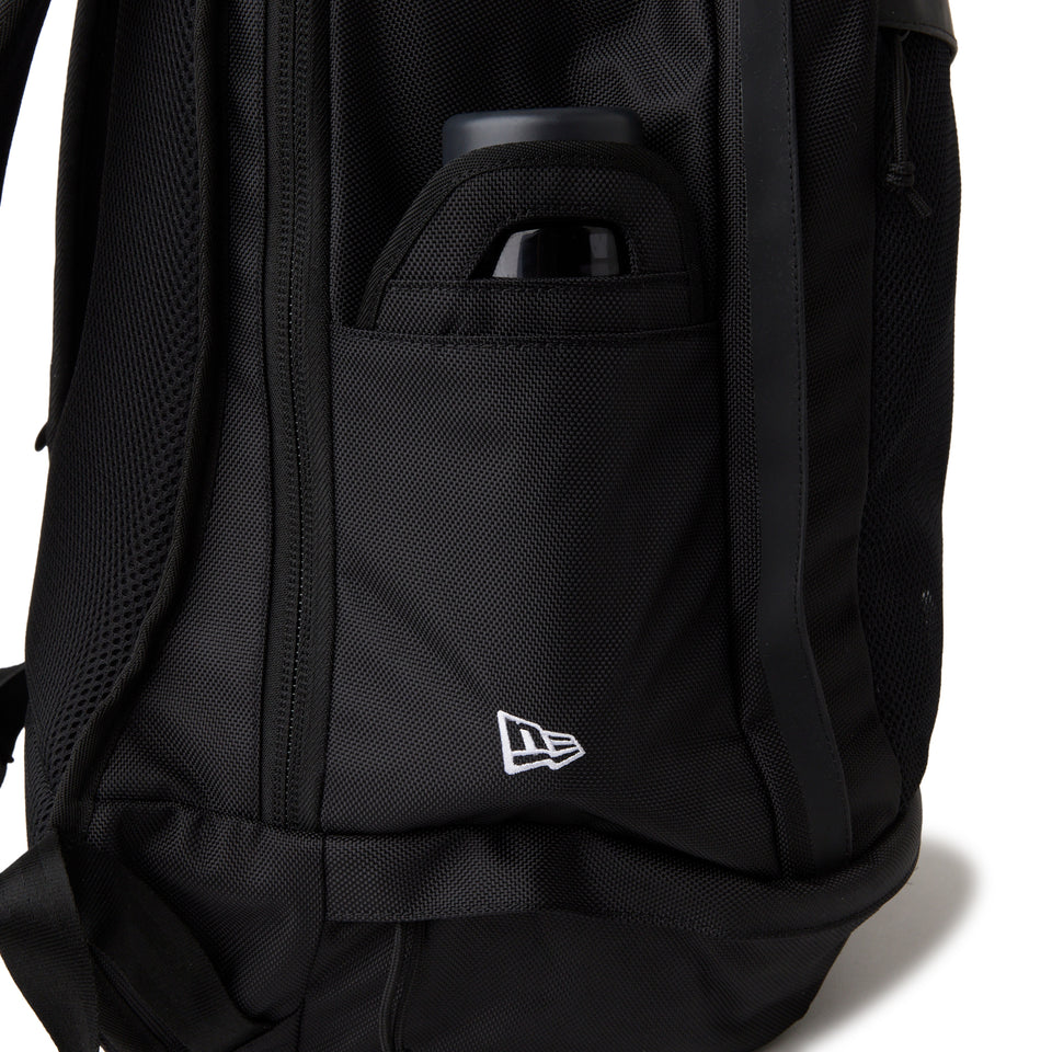 スポーツパック 31L NEロゴ ブラック | ニューエラオンラインストア
